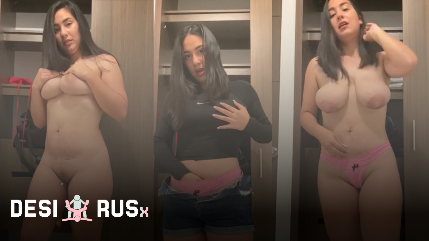 beautiful ladki ne  show ki apni video-desirusx